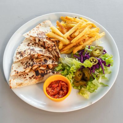 Tavuklu Quesadilla